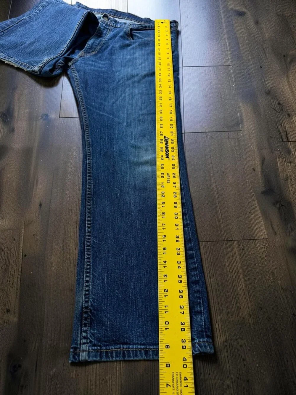 Levi’s 559 Jeans Men’s 38x30 Blue Solid Relaxed Y2K